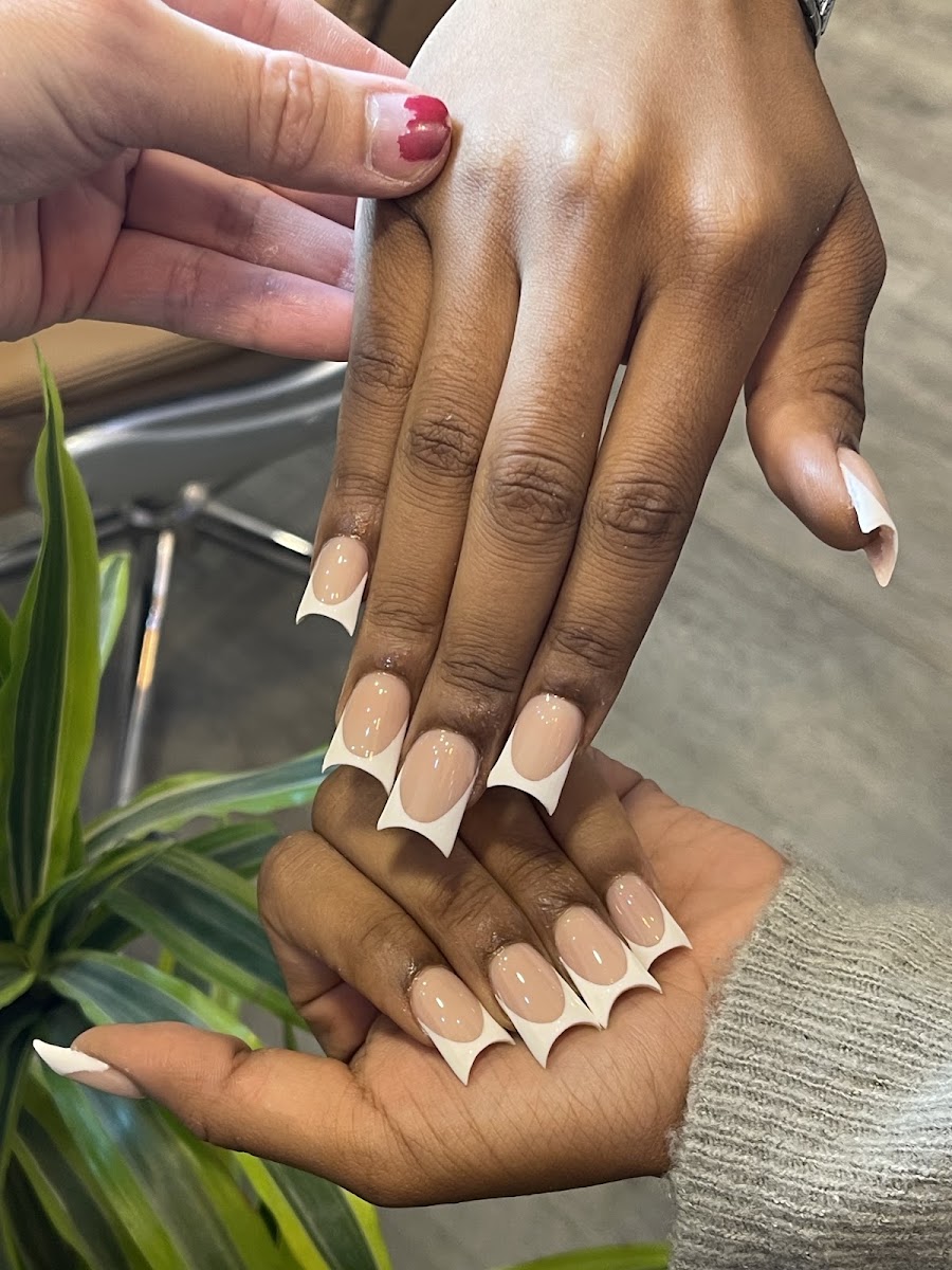 Vivian's Nails Salon work