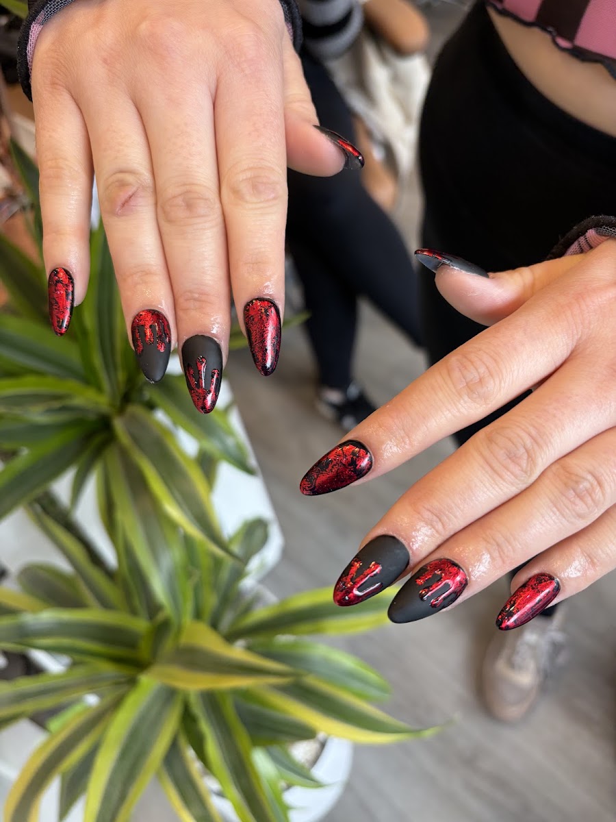 Vivian's Nails Salon work